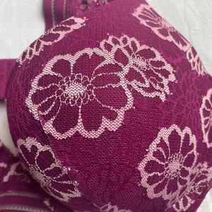 PINK Victoria’s Secret Bra Laze 36DD Lightly lined Brand New with original tags